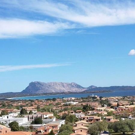 Comoda Villetta Con Giardino San Teodoro  Exterior foto